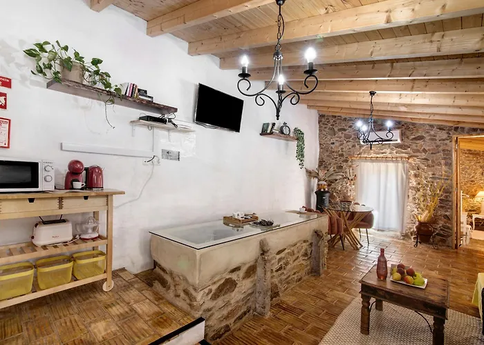 Villa Quinta Do Silêncio T2 *