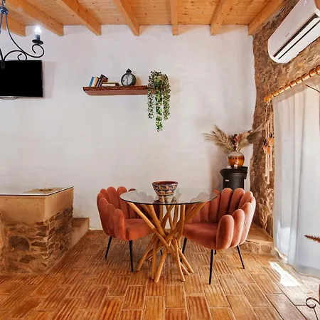 Villa Quinta Do Silêncio T2 *
